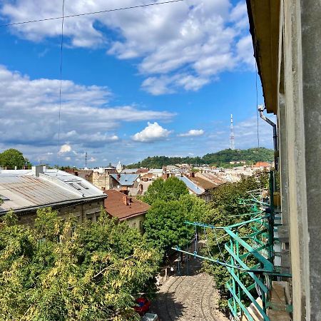 Valentine Apartment Лвив Екстериор снимка