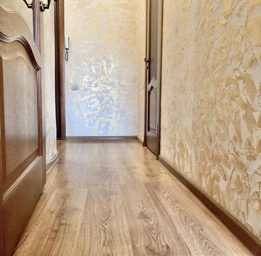 Valentine Apartment Лвив Екстериор снимка